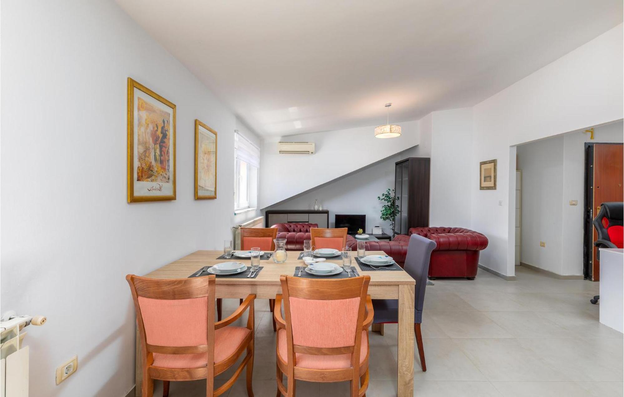 Awesome Apartment In Pula With Wifi Buitenkant foto