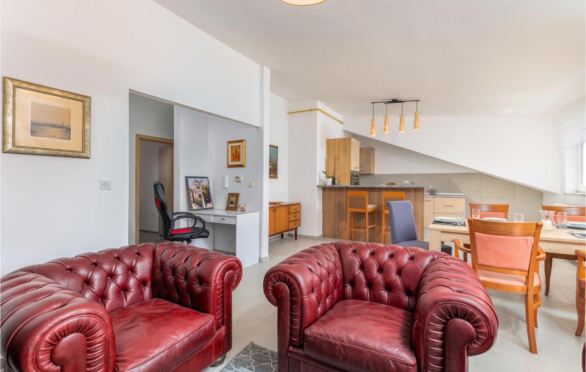 Awesome Apartment In Pula With Wifi Buitenkant foto